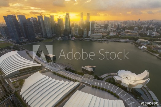 Bild på Bides eye view of Singapore cityscape around marina bay sand  and CBD building at sunset time